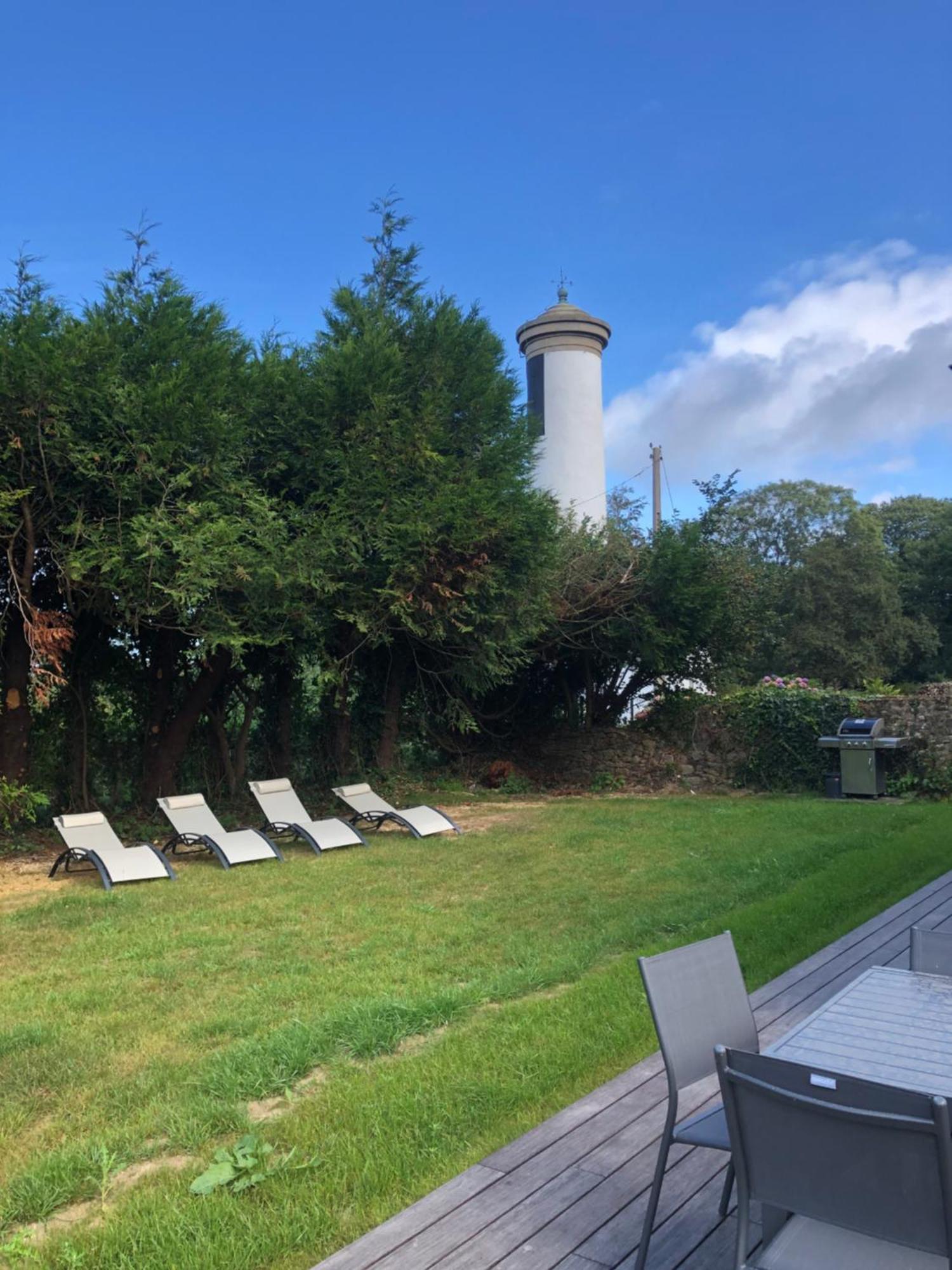 Les Ecolodges Sous Le Phare 劳恩尼克 外观 照片